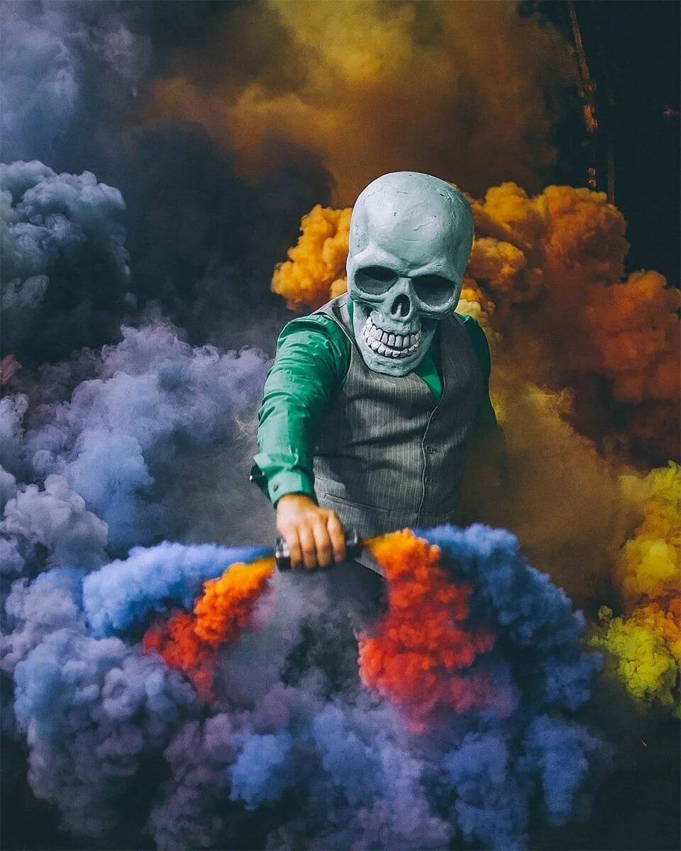 Крутые картинки. Супер ава. Супер крутая фотка. Супер крутая фотка. Человек в неоновой маске.