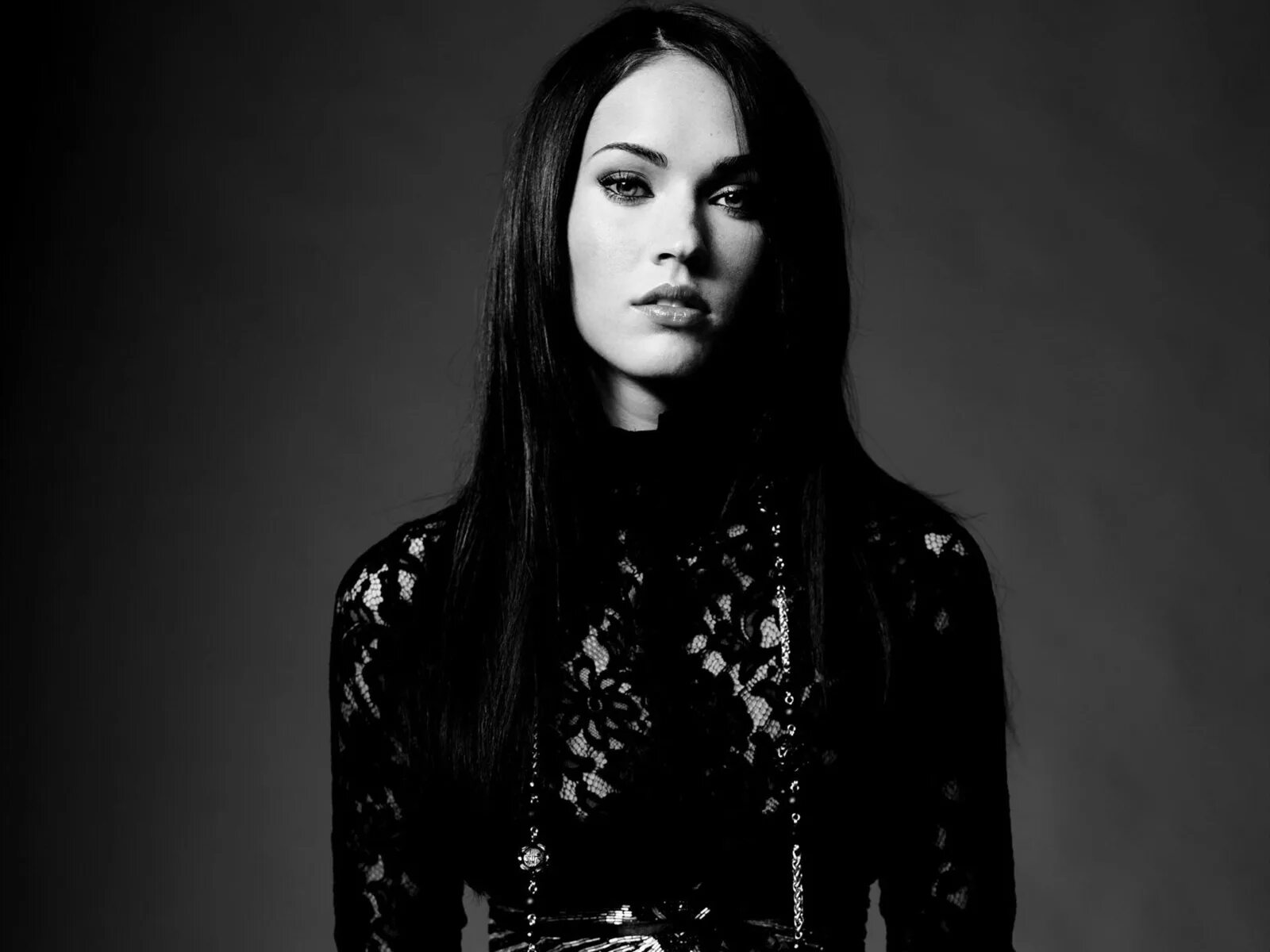 Меган фокс 2024. Меган фокс на аву. Меган фокс. Megan many. Megan many.