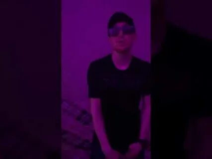 Песня а как она меня выносит