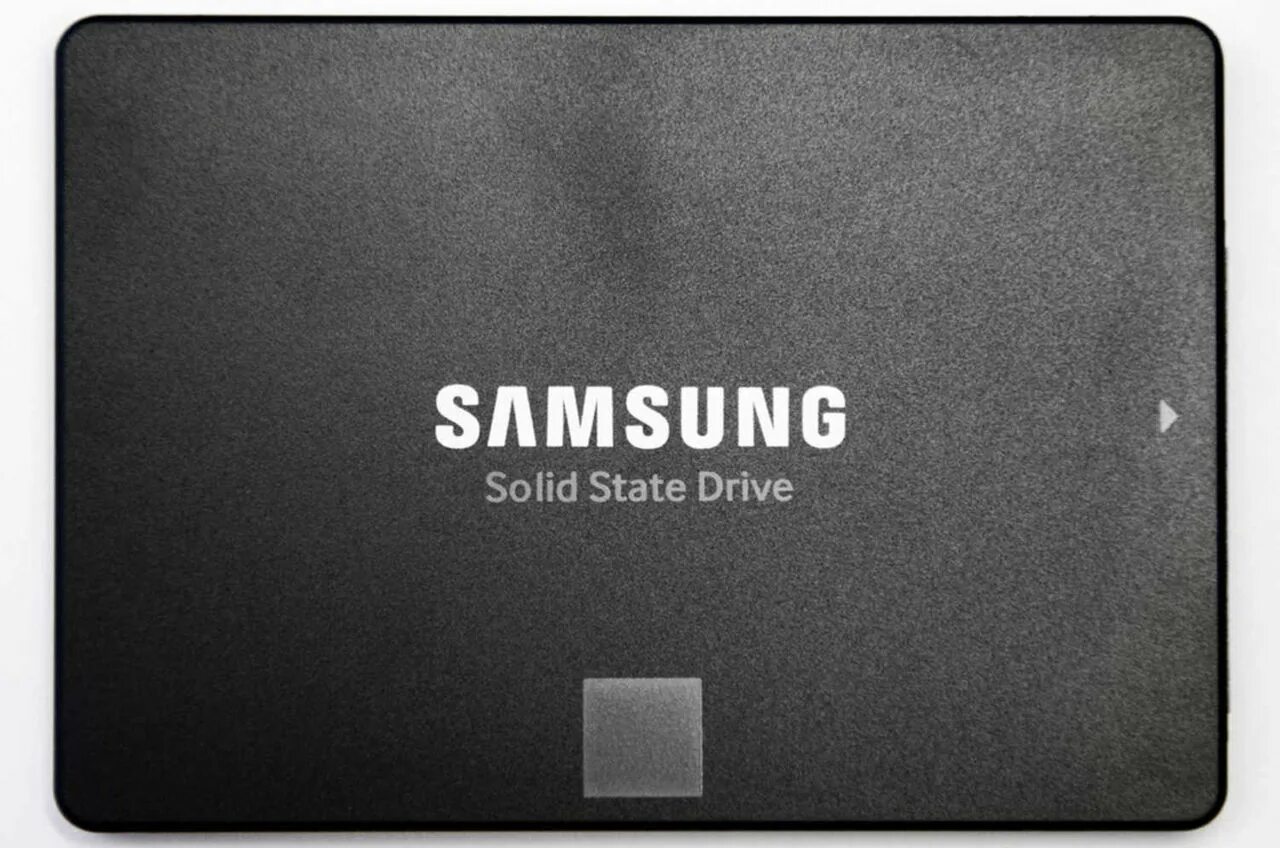 Диск samsung mz. SSD диск Samsung 991. Samsung SSD 860 EVO 250gb (s3y9nx0n811744p) [232. Samsung 860 EVO 250 ГБ SATA MZ-76e250. Гибридный диск Samsung hm16hji.
