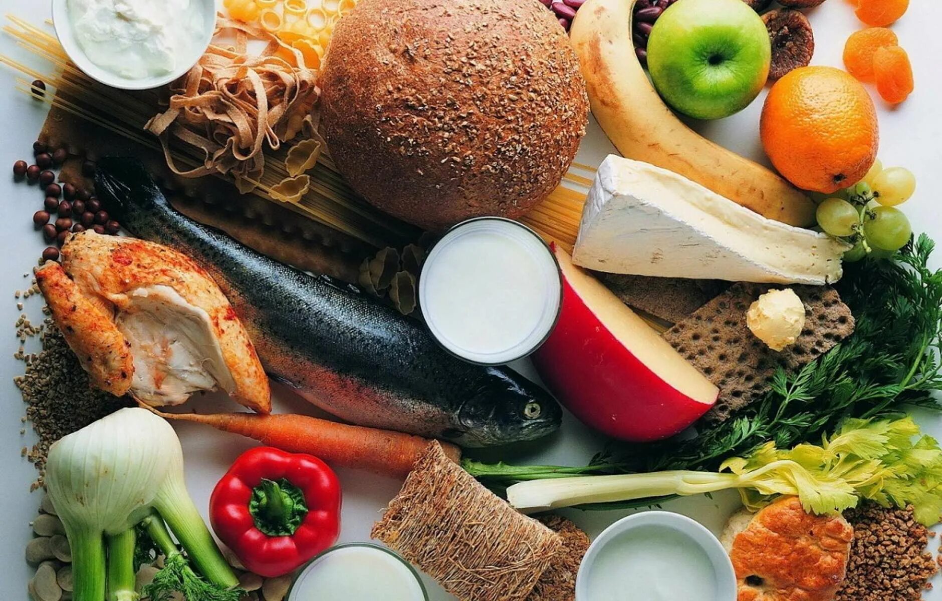 Правильные продукты. Производство диетических продуктов. Баннер продукты. Здоровое сбалансированное питание. Здоровые продукты.