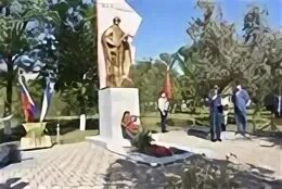 Дом творчества пгт азовское фото. Амбулатория. Пгт азовское крым. Пгт азовское крым. Камеры джанкой азовское.