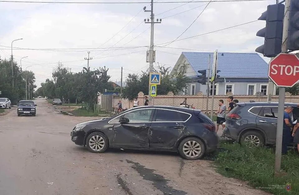 Авария в михайловке волгоградской области. ДТП В Михайловке Волгоградской. ДТП Михайловка Волгоградская область. Авария в городе Михайловка.