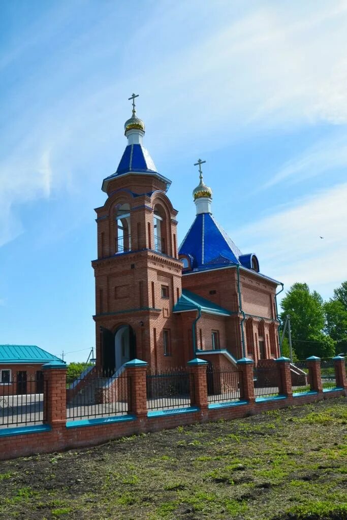 Сергиевка Калининский район. Родник Сергиевка Саратовская область. Саратовская область село Сергиевка. Калининский Саратовская область.