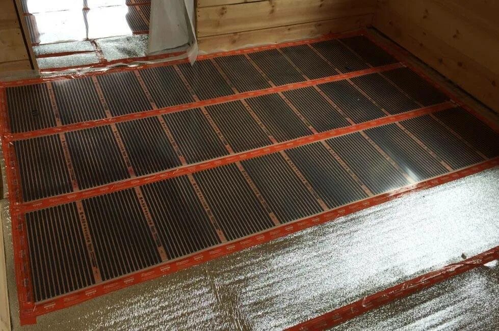 Электрический пол в предбаннике. Теплый пол в бане. Электрический пол в предбаннике. Теплый бетонный пол парилка. Электрический пол в предбаннике.