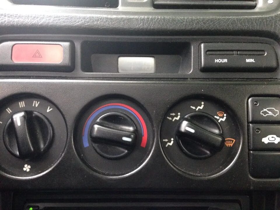 Решетка обдува лобового стекла - Volkswagen Golf Mk4, 1,4 л, 1997 года своими ру