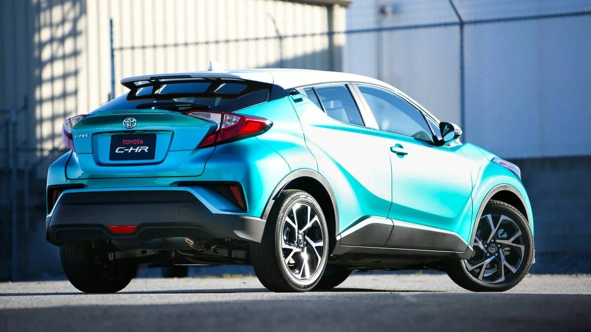 Тойота Chr 2022. Toyota c-HR 2018. Toyota Chr 2018. Тойота c-HR 2020. Купить toyota hr