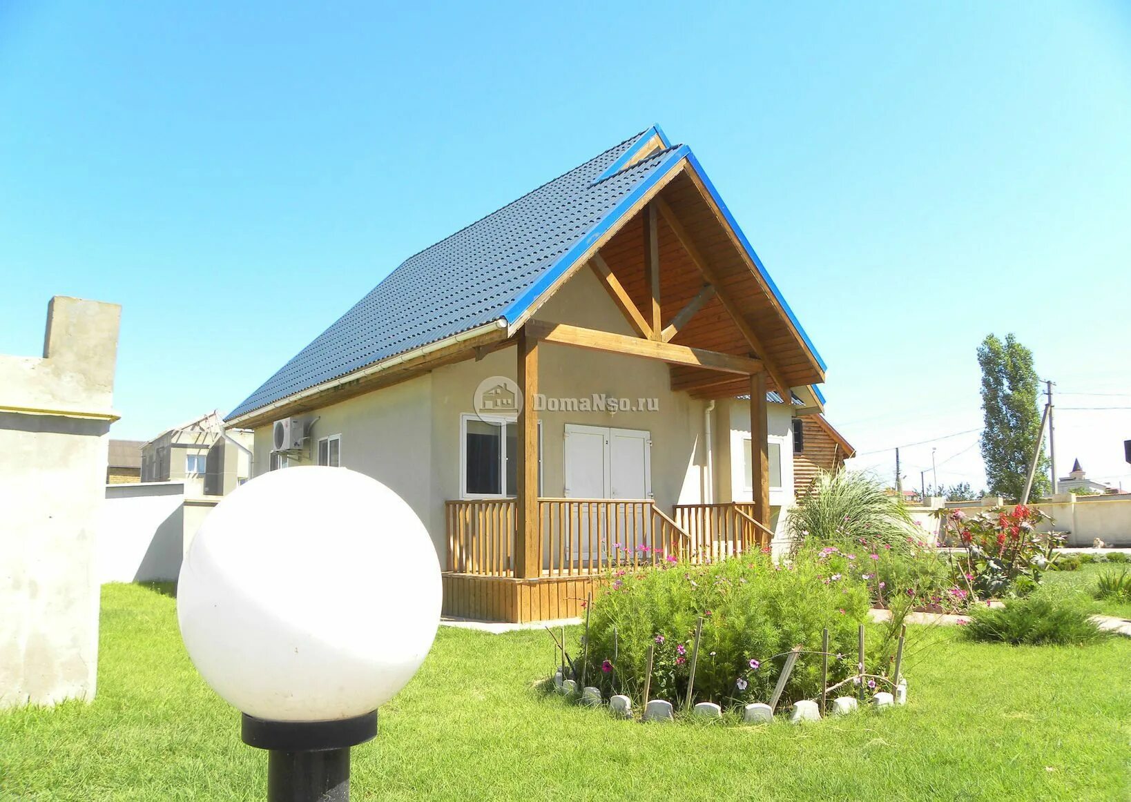 Евпатория село суворово. Дачи в пригороде евпатории. Эко дома в заозерное евпатория. Дачи днепр евпатория. Крымские дачи евпатория.