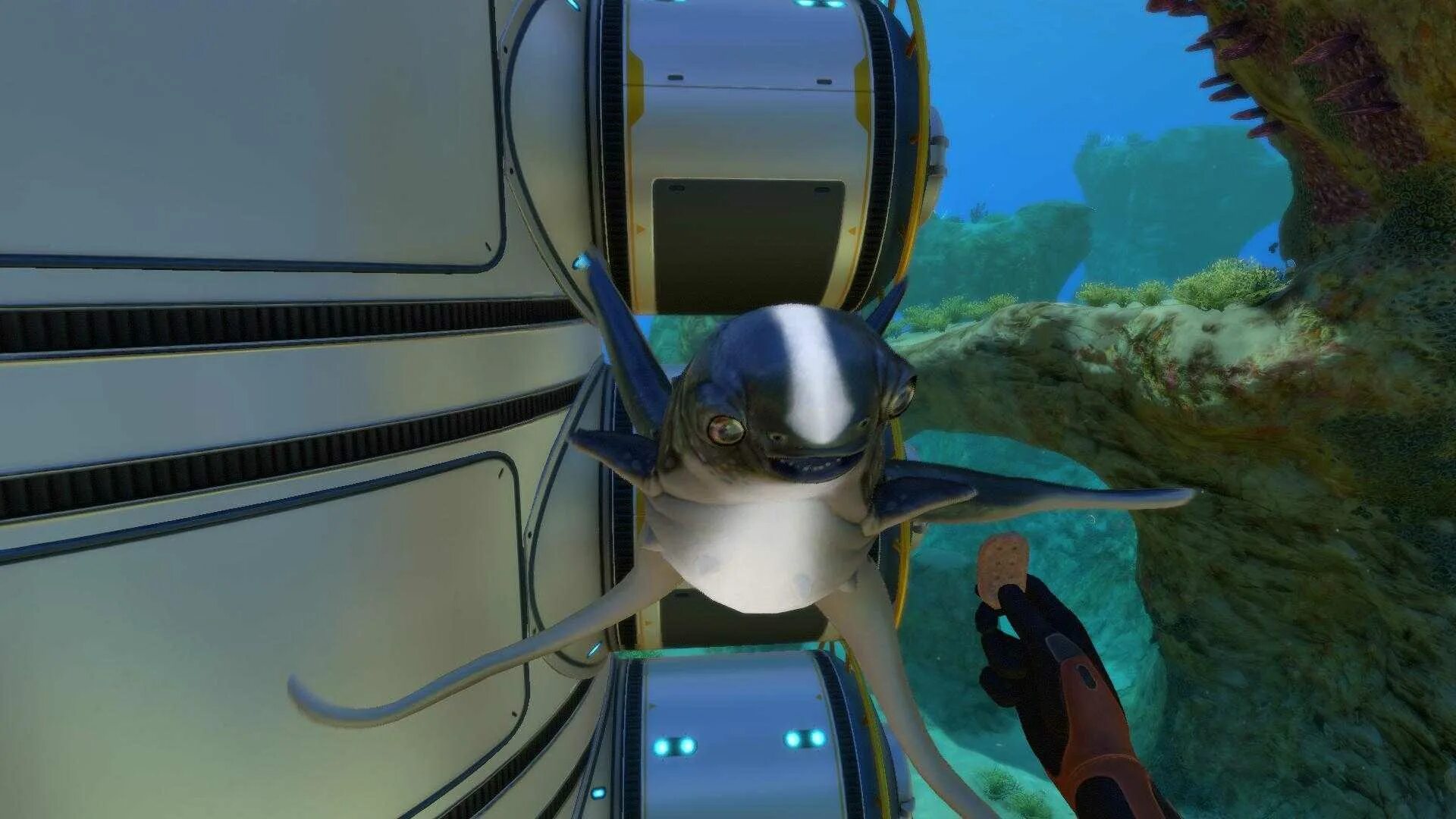 Subnautica zero краб. Субнатика 1. Субмарина Циклоп Subnautica. Альтера сабнатика.