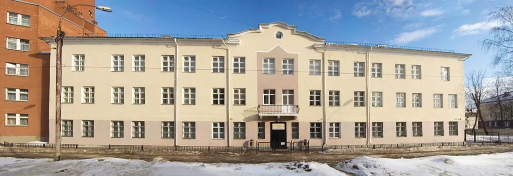 Университеты ярославля мфюа. Мфюа, ярославский филиал ярославль. Ярославский филиал мфюа. Ярославский филиал московского финансово юридического университета мфюа. Ярославский филиал московского финансово-юридического университета.