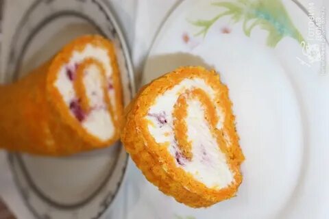 Морковный рулет с кремом