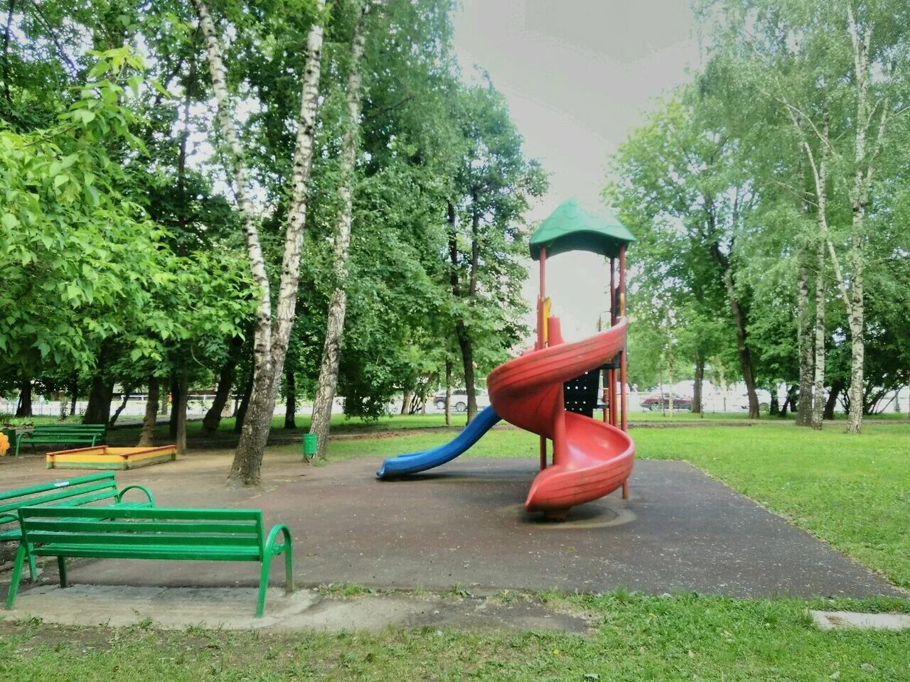 парк на яузе в медведково. игровые площадки в алапаевске. медведковской лесопарк. москва медведково детское. медведковский лес.