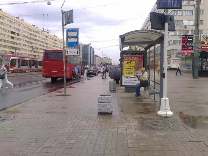 Остановиться в спб. Остановка в Санкт-Петербурге. Остановки в Питере. Автобусная остановка в Петербурге. Астанавка. Санкт-Петербург..