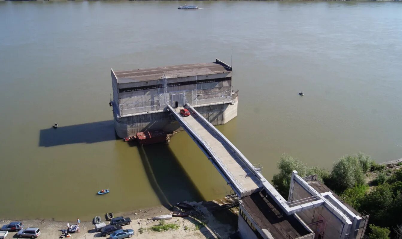 Сооружение для забора воды. Водозабор ТЭЦ 3 Барнаул. Ашкадарский водозабор Стерлитамак. Водозабор Набережные Челны Элеваторная гора. Водозабор остров Псковской.