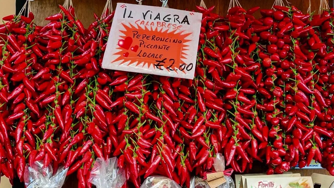 Uma tigela de pimenta Foto gratuita Premium Photo #Freepik #photo #fundo #alimen