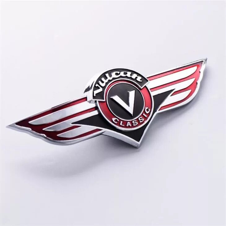 Астон мартин машина значок. Эмблема авто с крыльями. Марка машины с крыльями на значке. Эмблема авто с крыльями. Логотипы с крыльями автомобильных марок.