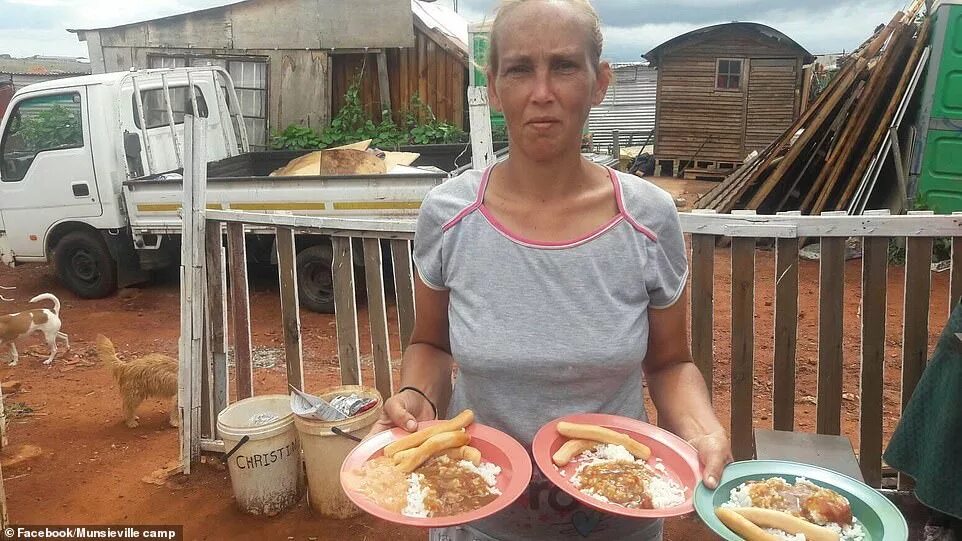 Белые жители юар. Белые жители юар. Юар белые и черные. Кейптаун жители. Белые жители юар африканеры.