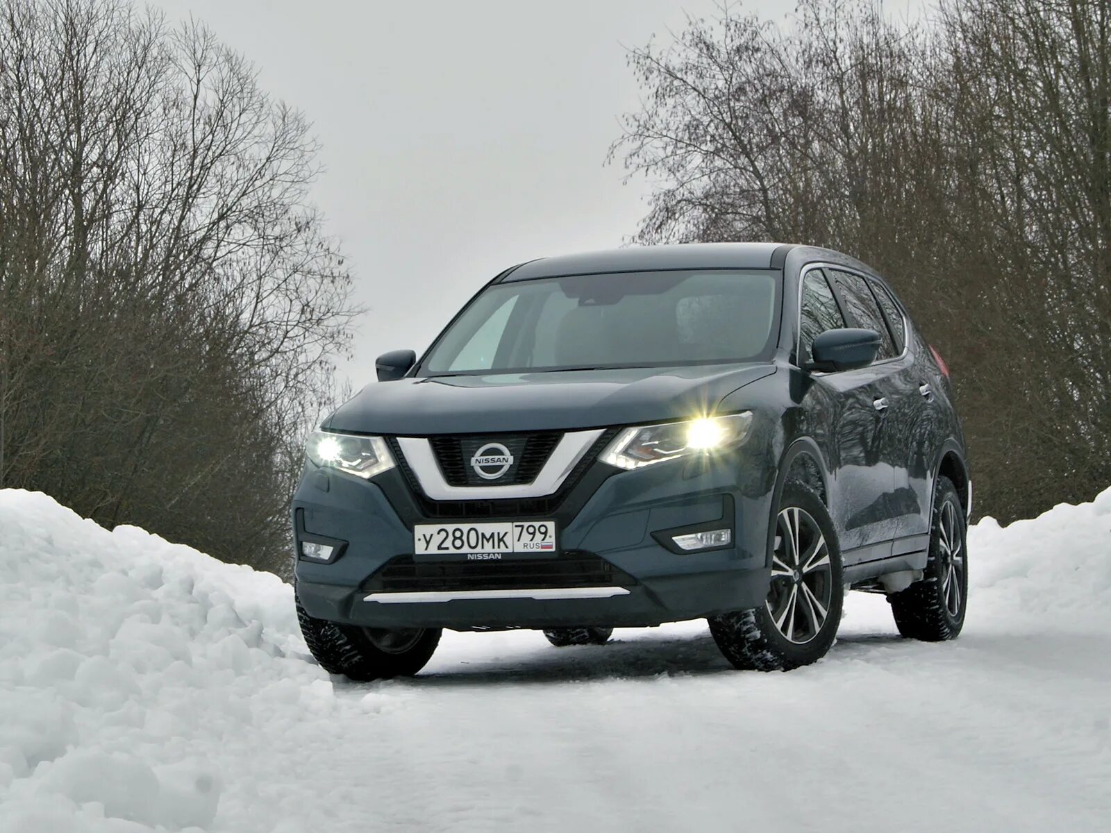 Как выглядит машина икстрейл Купить б/у Nissan X-Trail III 2.0 CVT (144 л.с.) бензин вариатор в Санкт-Петербу