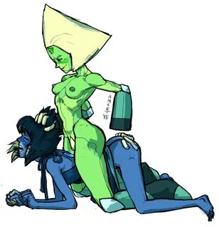 Peridot being rough with Lapis. 