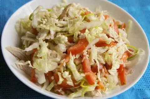 Салат копченая курица пекинская капуста перец