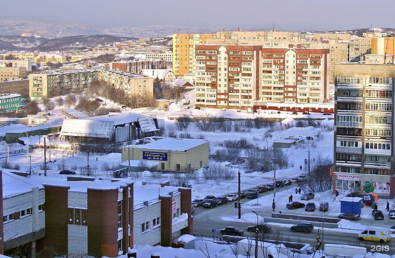 Улица капитана Пономарева Мурманск. Капитана Пономарева Мурманск. Пономарёва 8 Мурманск. Охотный ряд Мурманск.