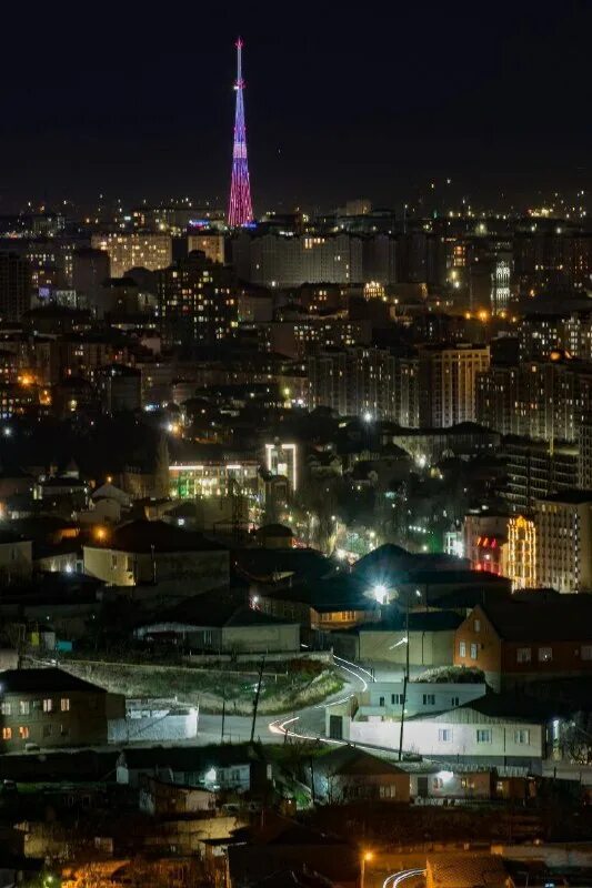 ночная махачкала редукторный. махачкала ночью. махачкала красивые места. набережная дагестана махачкала. дагестан махачкала.