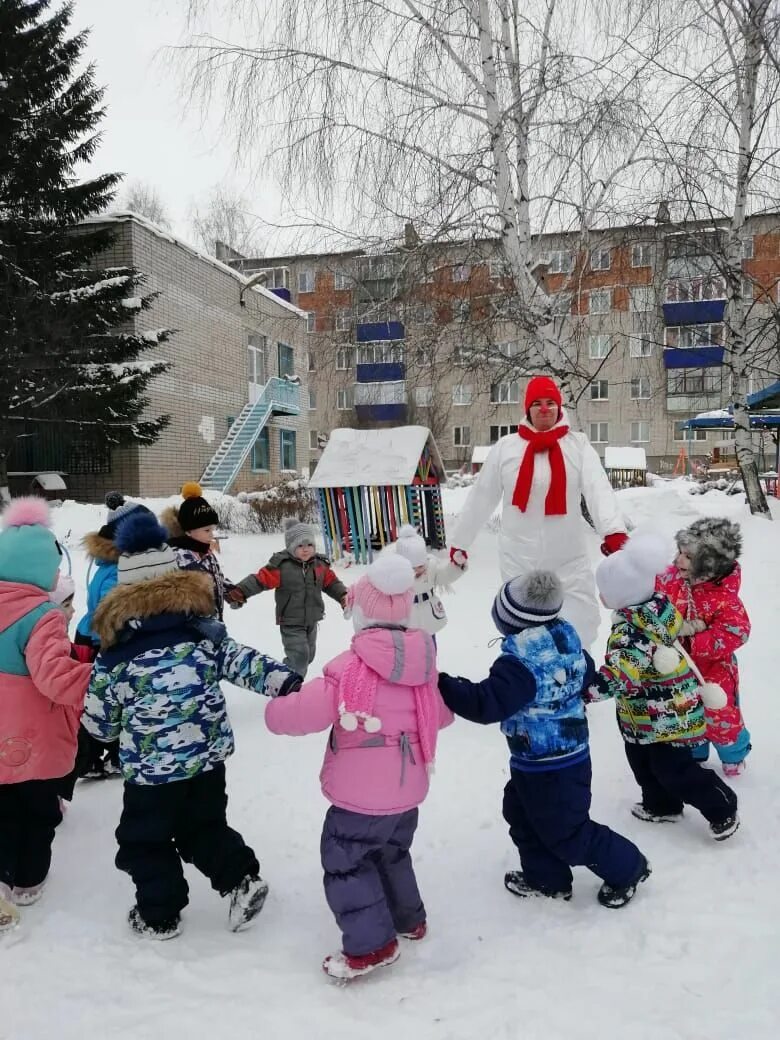 развлечение день рождения снеговика в средней группе. развлечение день рождения снеговика в детском саду. день снеговика в детском саду старшая группа. день снеговика в детском саду. развлечение день рождения снеговика в детском саду.