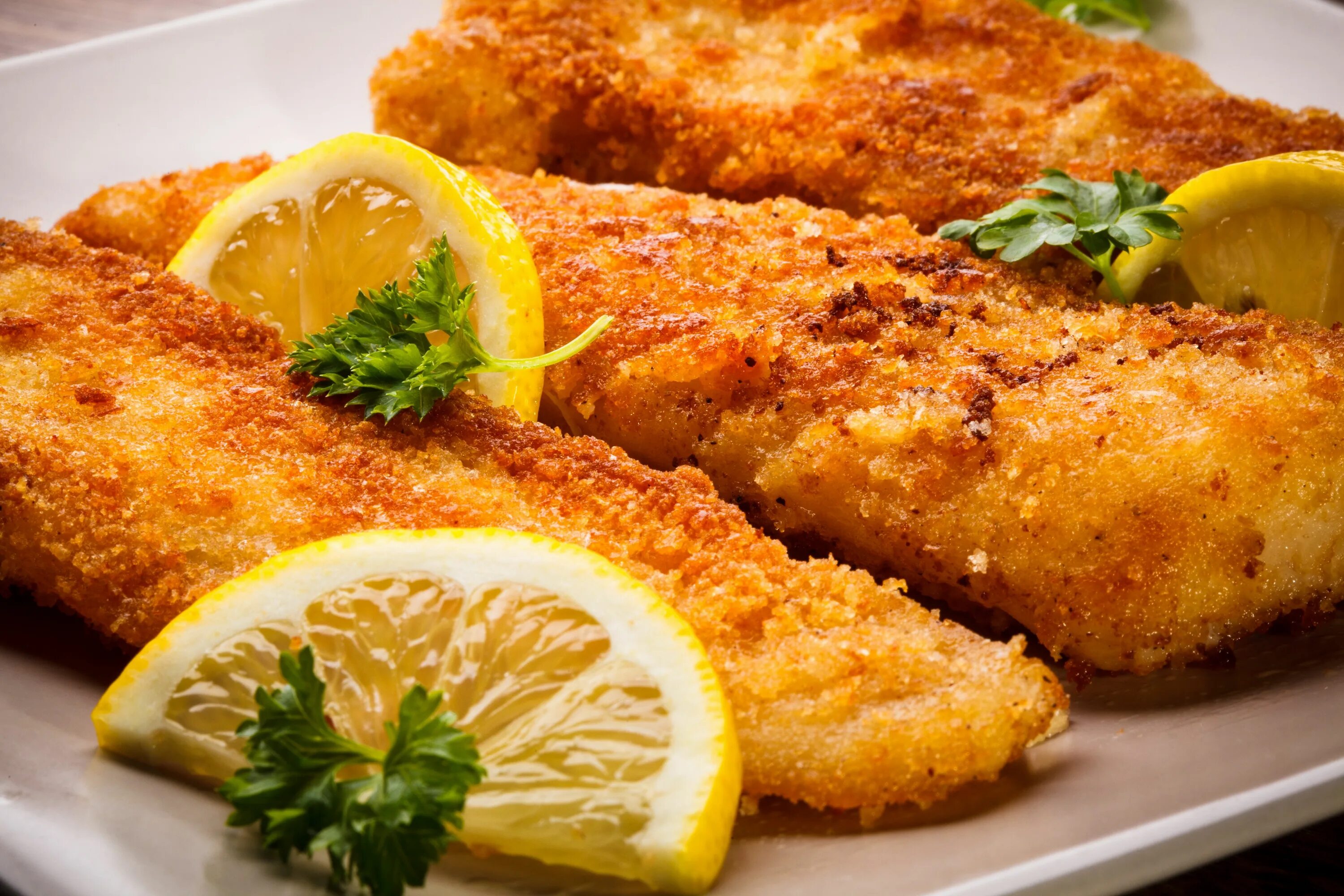 Fried Fish fillet. Рыба жареная. Жареная рыбка. Рыба в панировочных сухарях. Fried dish