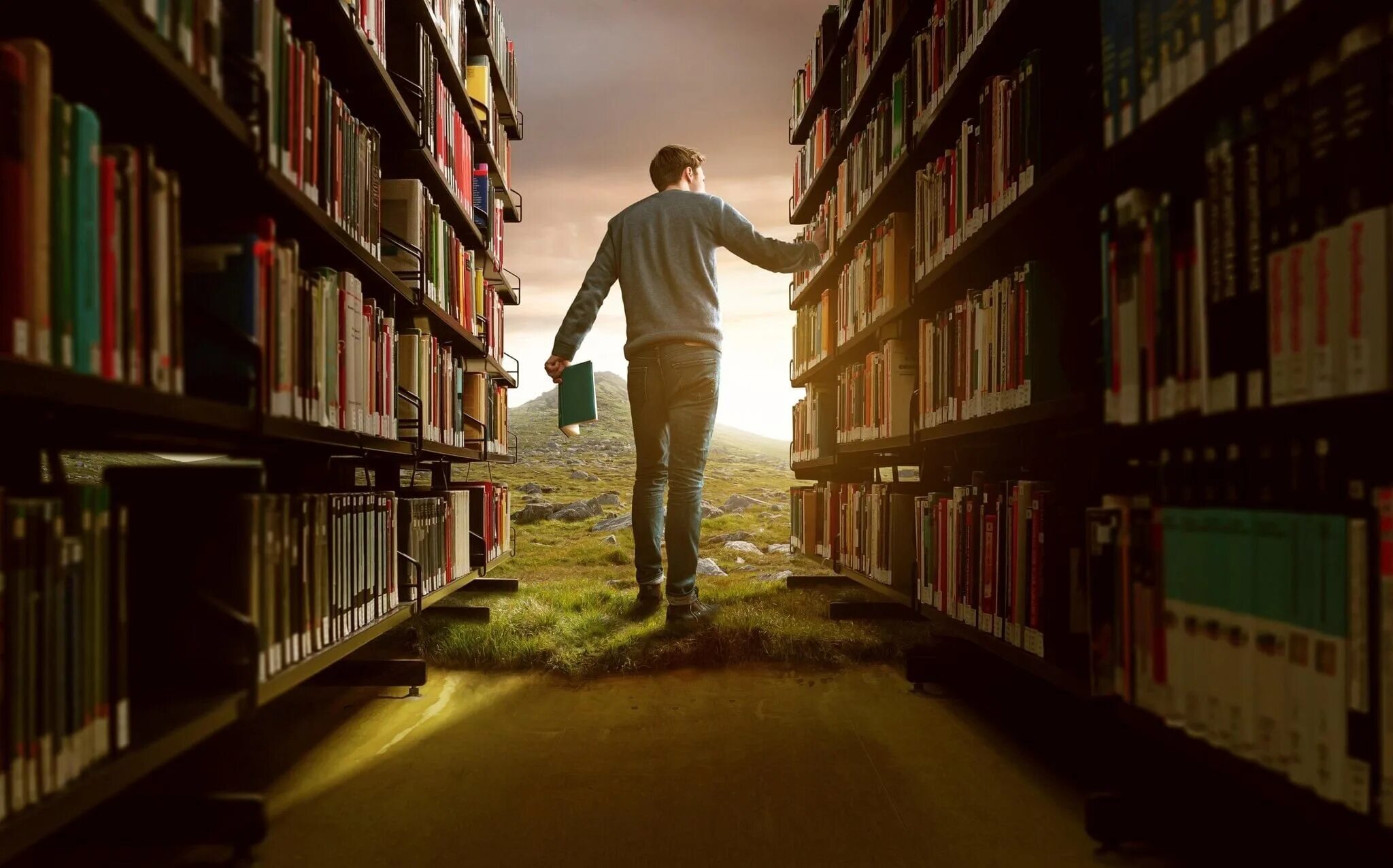 I going to the library now
