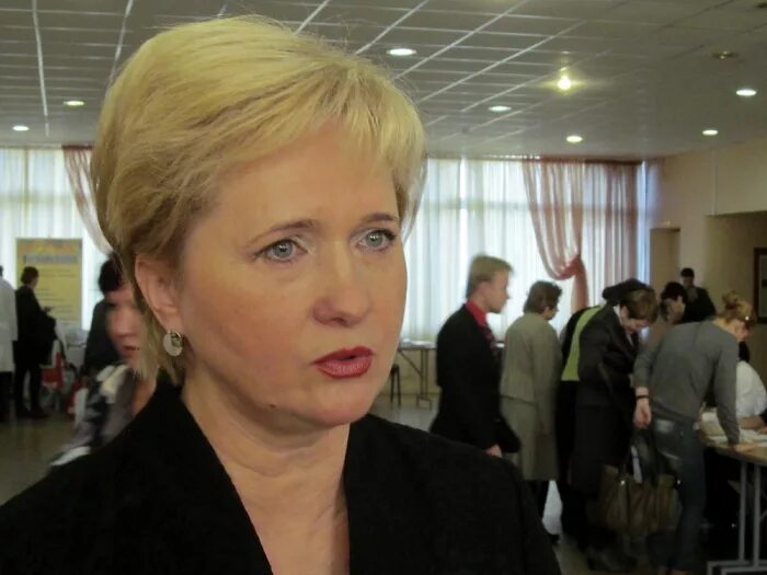 Мед колледж казань на мавлютова. Директор медицинского колледжа чебоксары. Новочеркасский медицинский колледж. Зеленодольск медиц колледжа директор семенова. Руководитель медицинского колледжа.