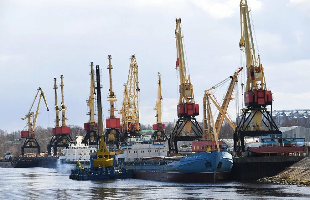 Порт тикси какое море. Порт тикси. порт тикси море. речной порт тикси. рыбинский грузовой порт.