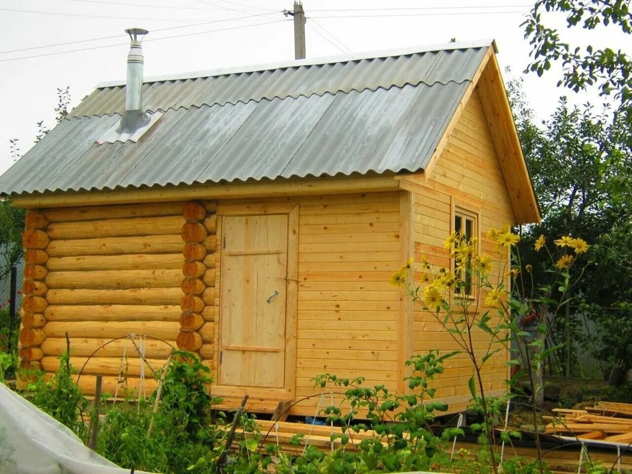 Баня сруб 3х4 рубленая. Баня из бревна 3х5. Баня 3 3 уфа. Баня 3 на 5. Баня 3на3 баня.
