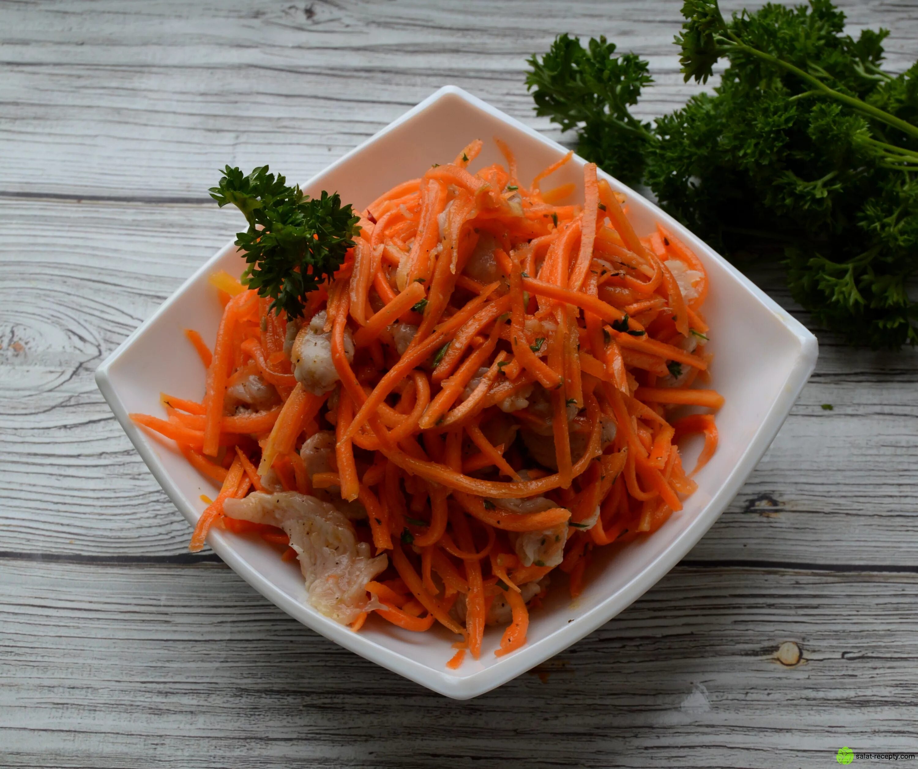 Щука по корейски рецепт. Корейские морковь Хе. Рыба Хе по-корейски с морковью. Корейский салат Хе. Корейский салат Хе из курицы.