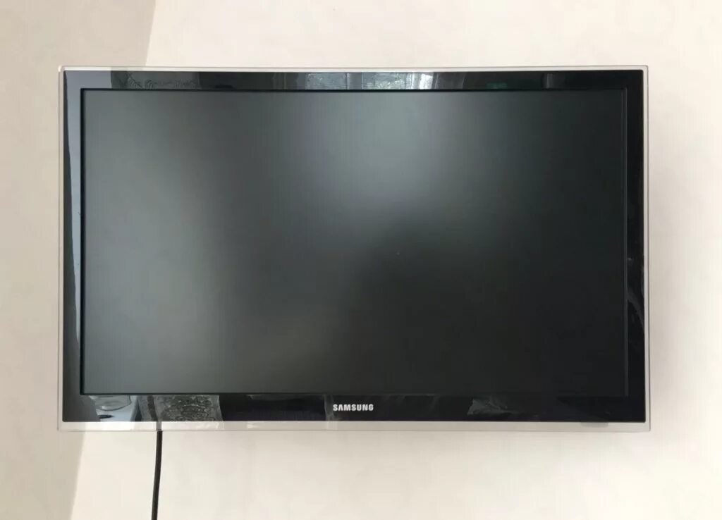 Черкесск тв. Samsung ue22h5600. Самсунг 22 диагональ. Телевизор самсунг большая диагональ 2010гг. Телевизор самсунг 22 диагональ.