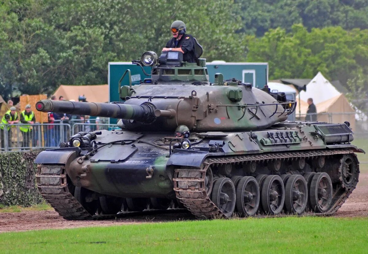 АМХ 30. AMX 30b. Танк AMX 30. АМХ 30 Б. Fifine tank