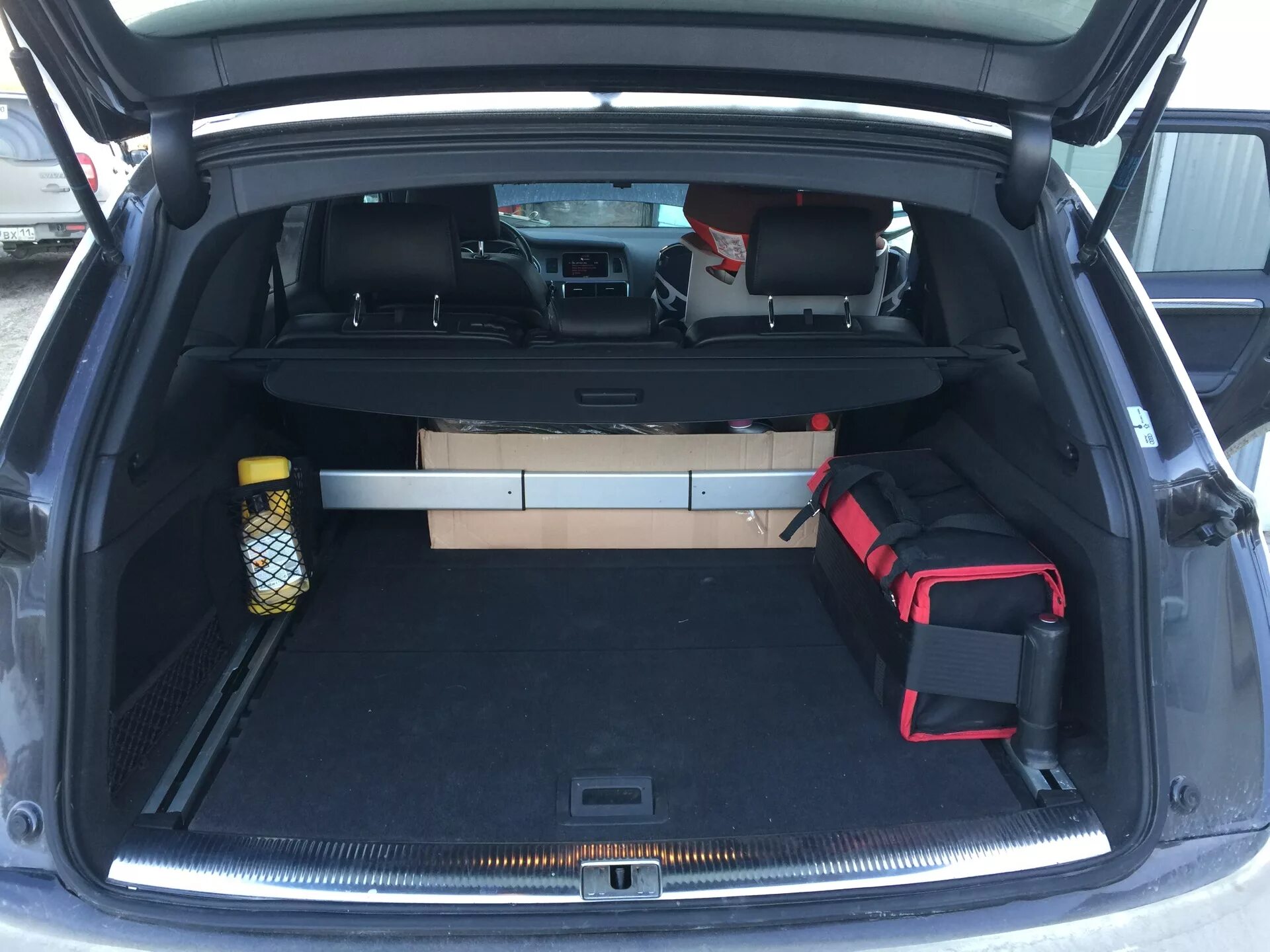 Багажник алюдеф автобот 2 l200. Дэу джентра открытый багажник. Как снимается багажник. Шторка багажника задняя volkswagen touareg nf 3. Как снимается багажник.