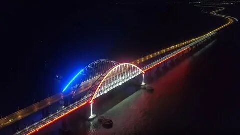 Крымский мост ночью