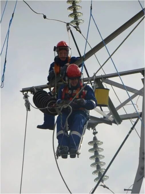 вакансии энергетика киров