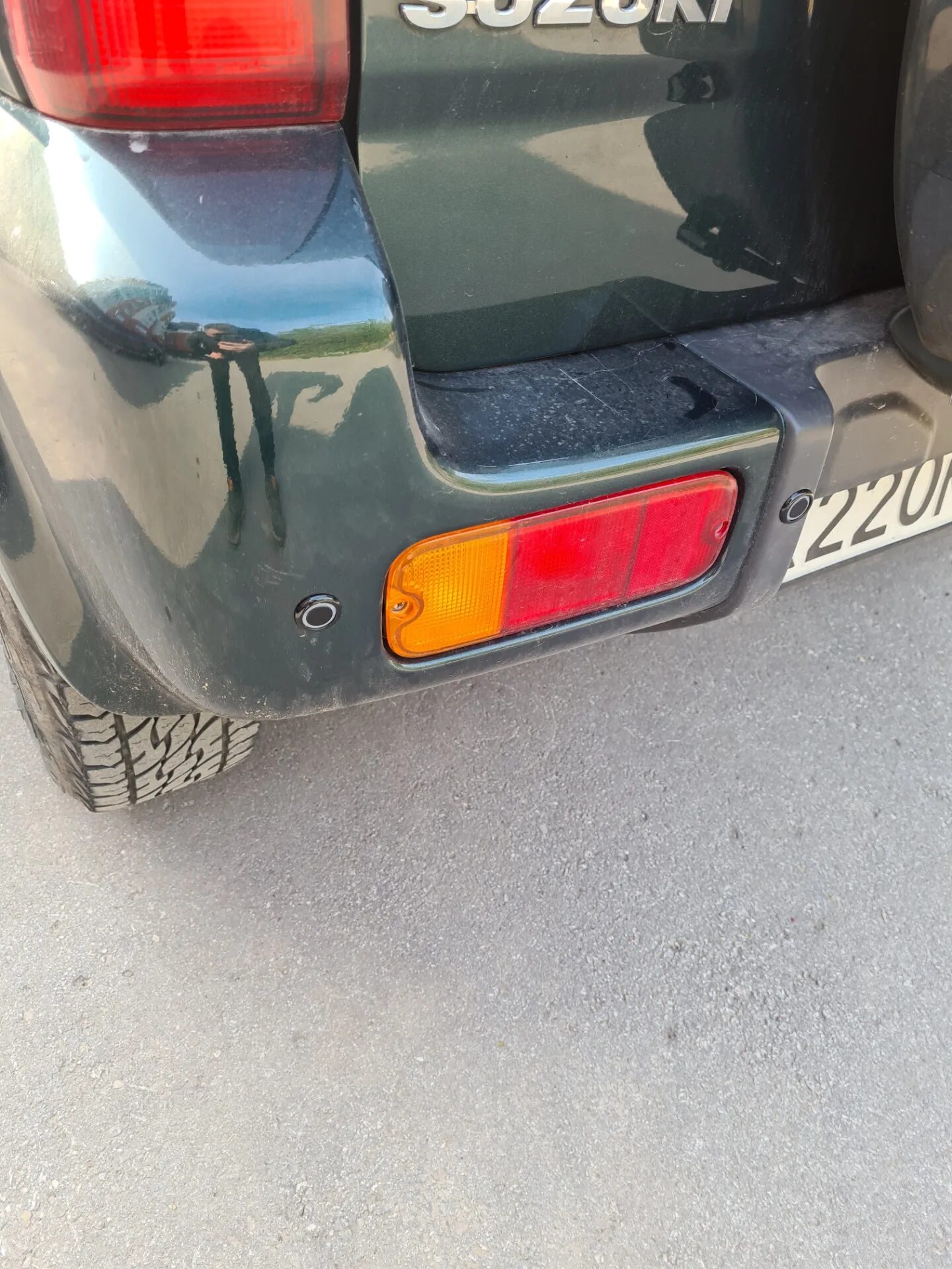 Suzuki jimny парктроник. Сузуки гранд витара 2008 разметка задних парктроников. Датчик парктроника сузуки гранд витара. Suzuki vitara задние парктроники. Парктроники сузуки витара.