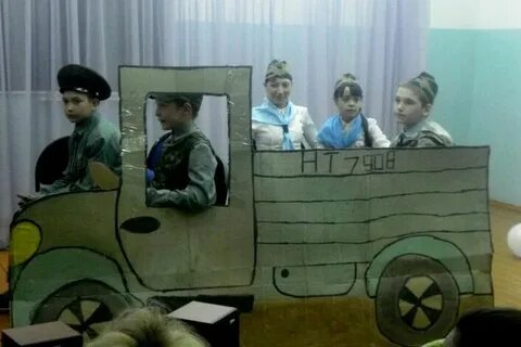 Инсценировка в землянке