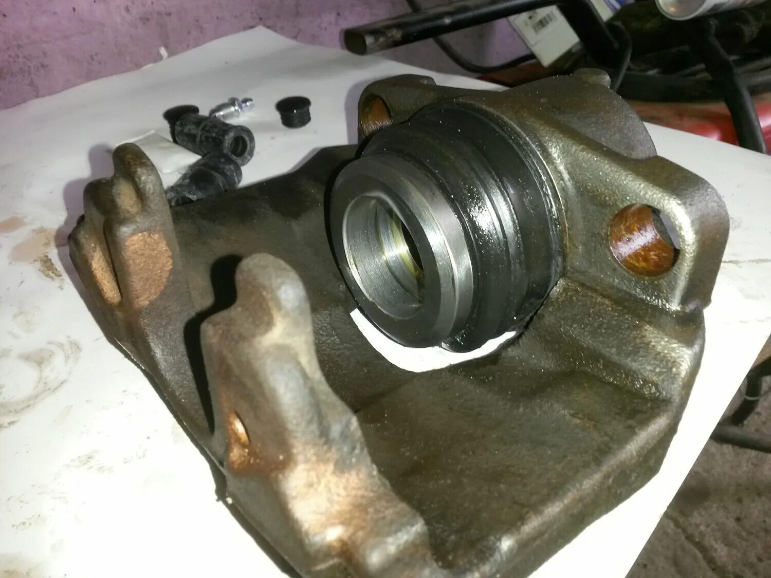 переборка заднего суппорта рено мастер 3. ремкомплект заднего суппорта митсубиси монтеро спорт. переборка суппорта паджеро спорт 2. суппорт тормозной dodge durango ремкомплект. переборка переднего суппорта.