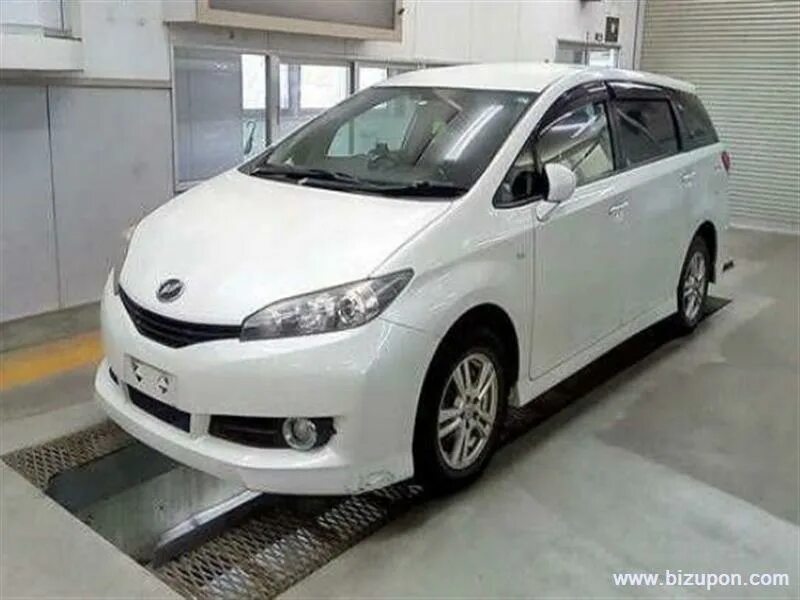 Виш 2012. Toyota wish 2012. тойота виш 2012 белая. 216 60 16 зима тойота виш. тойота виш 4х4.