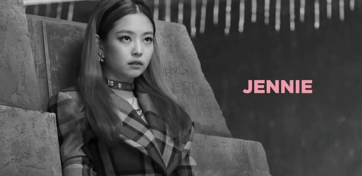 Дженни jenny. Jennie kim 2025. jenny black pink. дженни блэкпинк 2025. дженни блэк пинк черно белое.