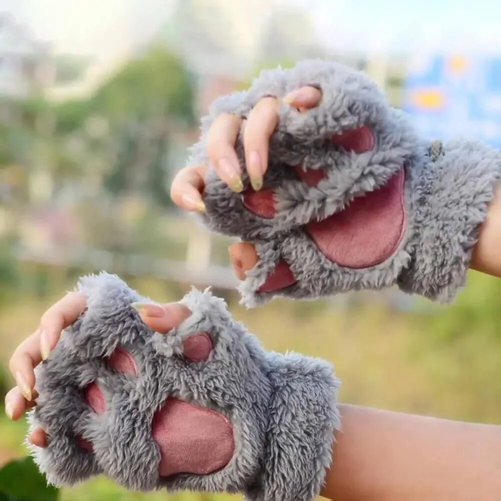 Плюшевая лапка. Пушистые лапки перчатки. Плюшевые варежки. Плюшевые перчатки лапки. Кошачьи перчатки.