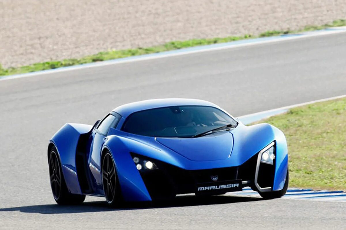 Сколько н машины. Marussia b2. Спорткар Marussia b2. Marussia b2 2010.