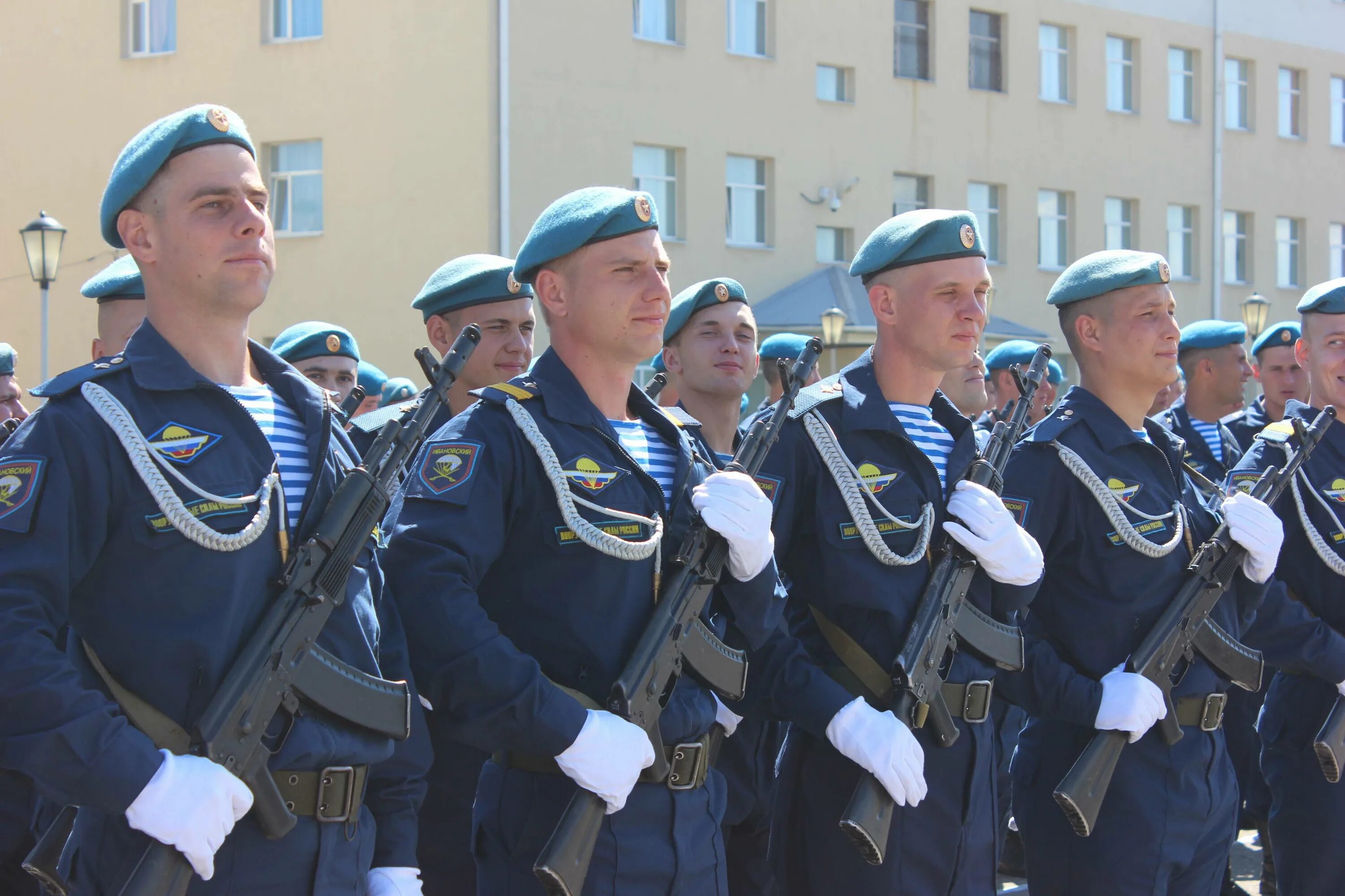 Полк города иваново. 217 Полк ВДВ Иваново. 98 Дивизия ВДВ 217 полк. 98 Полк ВДВ Иваново. 217 Полка ВДВ.