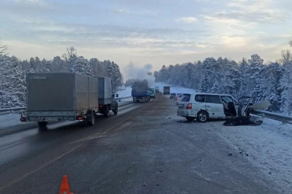 Авария в красноярском крае вчера. Дтп красноярск вчера на трассе. Дтп красноярск вчера на трассе. Массовое дтп в красноярском крае. Авария кускун красноярский край.