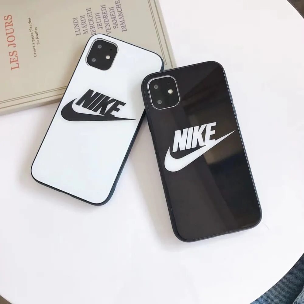 Чехол найк. Чехол найк на айфон 11. чехол на айфон 11 найк черный. 11 iphone chehol nike. чехол на айфон 8 найк.