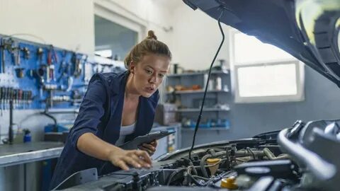 Sweetie fox car mechanic