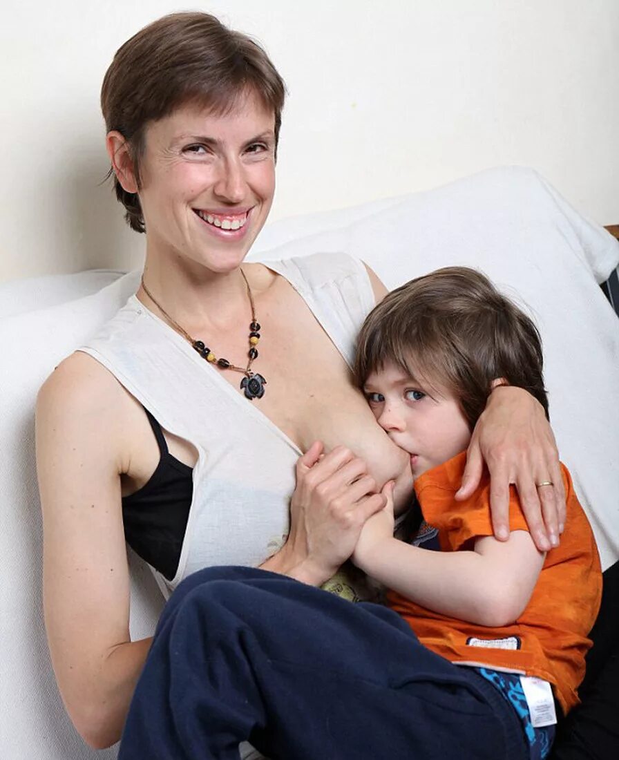 Mom Son Истории 2024